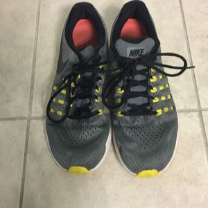 Nike Zoom W12